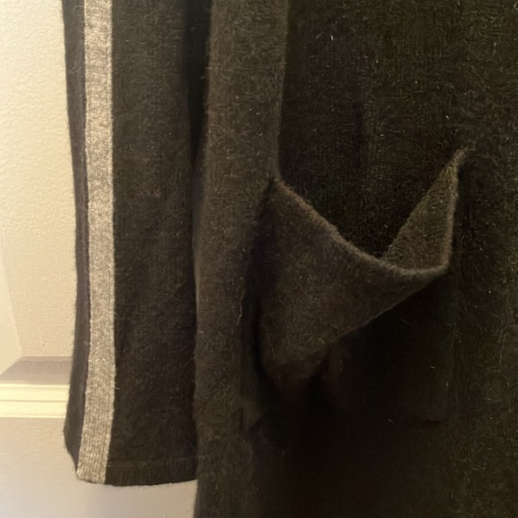NWT Gorgeous 100% Cashmere Sutton Studio Long Cardigan, size XL - Picture 2 of 4